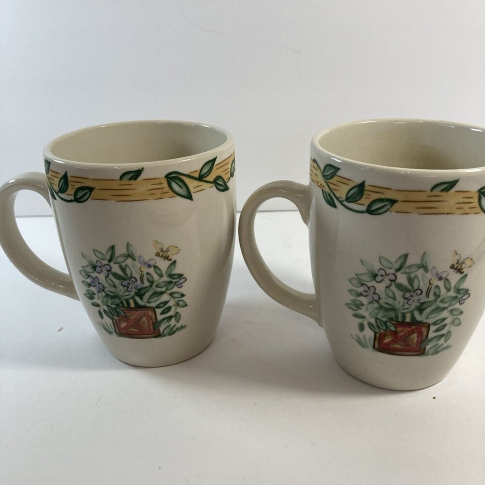 Thomson Pottery Coffee Mugs 2cups Tea Birdhouse Birds Flowers Flowerpot Country